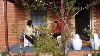 Albury Cottages - Darwin Holiday 6