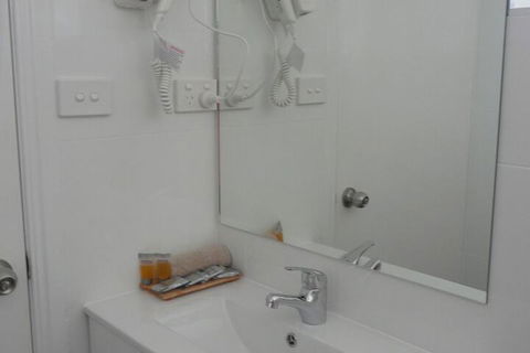 Rosebourne Gardens Motel - Darwin Holiday 4