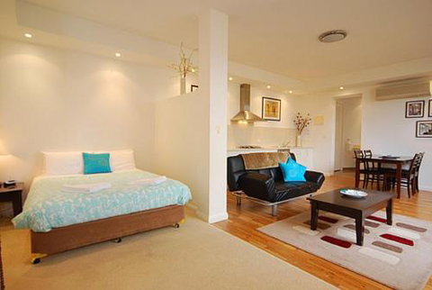 Courtyard Complex Bha - Darwin Holiday 1