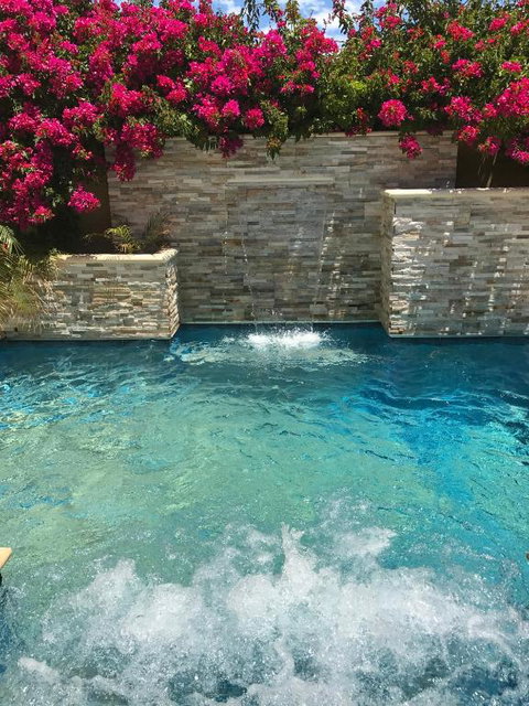 Le Boulevard - Darwin Holiday 4