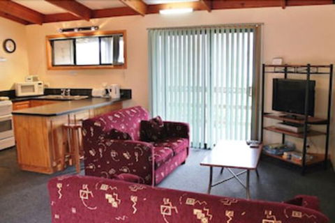 Freycinet Cottage 2 - Darwin Holiday 1