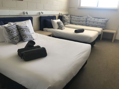 Motel Wellington - Darwin Holiday 3