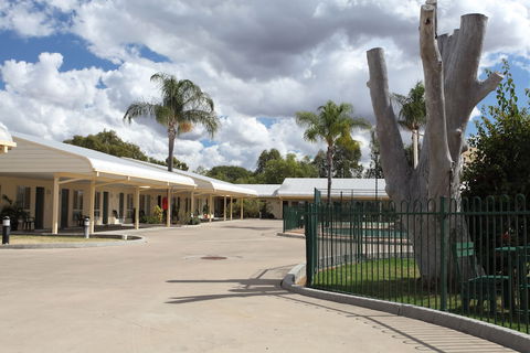 The Jolly Swagman Motor Inn - Darwin Holiday 1