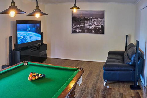 Barossa Elegance - Darwin Holiday 6