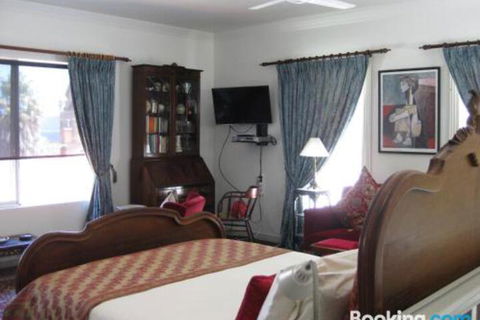 Three Chimneys Bed & Breakfast Boutique Guest House - Darwin Holiday 7