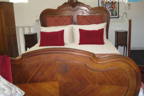 Three Chimneys Bed & Breakfast Boutique Guest House - Darwin Holiday 5