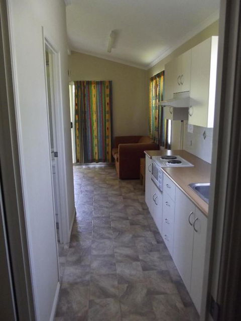 Biloela Caravan & Tourist Park - Darwin Holiday 2