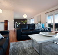 Amanti - Darwin Holiday