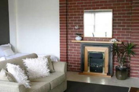 Queenscliff Hotel - Darwin Holiday 1