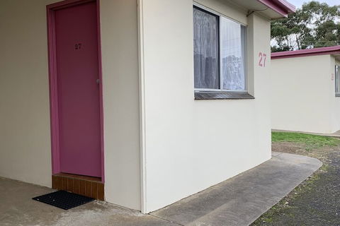 Limestone Coast Tourist Park - Darwin Holiday 7