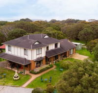 Albanys Big Grove Bed  Breakfast - Darwin Holiday