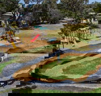Victor Harbor Holiday  Cabin Park - Darwin Holiday