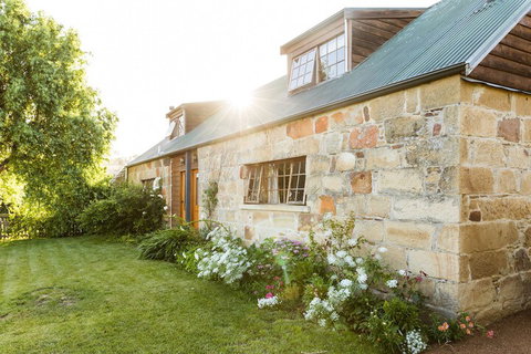 Daisy Bank Cottages - Darwin Holiday 2