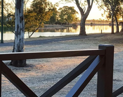 Horsham Riverside Caravan Park - Darwin Holiday 6
