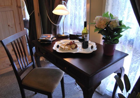 Cutmore Cottages Meurants Manor - Darwin Holiday 1