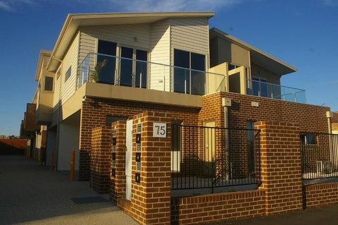 Mckillop Geelong By Gold Star Stays - Darwin Holiday 1