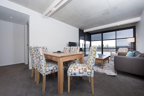 Accommodate Canberra - Dockside - Darwin Holiday 6