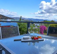 Mermaids of Bicheno - Darwin Holiday