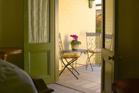 Foxgloves B & B - Darwin Holiday 3