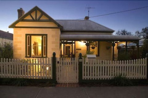 Foxgloves B & B - Darwin Holiday 0