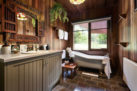 Gumtree Spring - Darwin Holiday 3