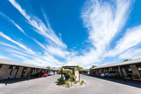 Athena Studio Units - Darwin Holiday 4