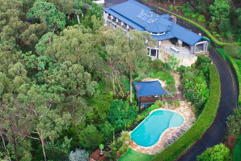 Noonaweena - Darwin Holiday 1