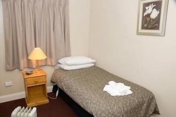 Alpine Hotel - Darwin Holiday 5