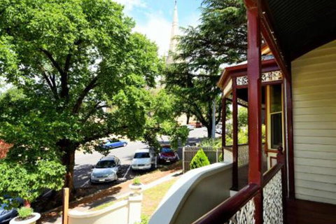 Cobb & Co House - Darwin Holiday 7