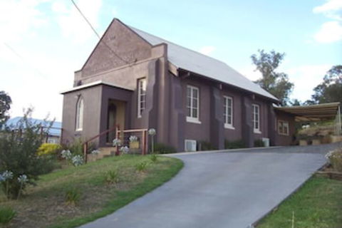 Church House B & B Gundagai - Darwin Holiday 0