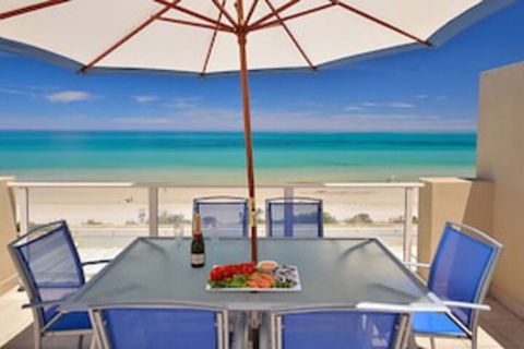 Adelaide Luxury Beach House - Darwin Holiday 0