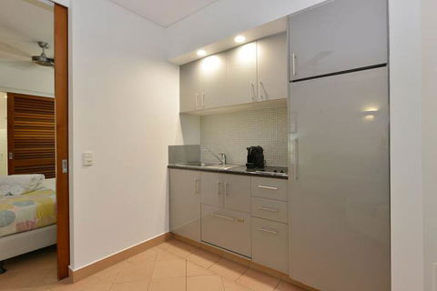 Seascape Holidays - Peninsula Apartments - Darwin Holiday 6