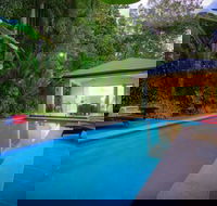 Innokenti - Darwin Holiday