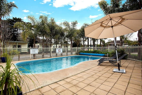 Lake Hamilton Motor Village & Caravan Park - Darwin Holiday 3