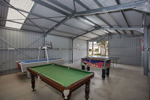 Lake Hamilton Motor Village & Caravan Park - Darwin Holiday 6