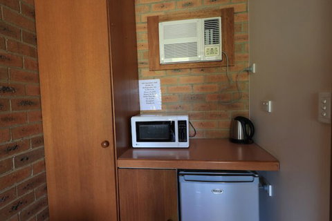 Quays Motel San Remo - Darwin Holiday 7