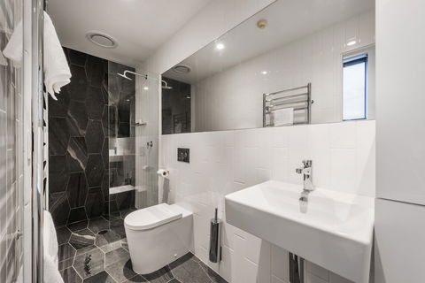 Elk At Falls - Darwin Holiday 3