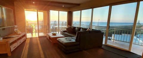 Ocean View - Breath Taking Views - Darwin Holiday 3