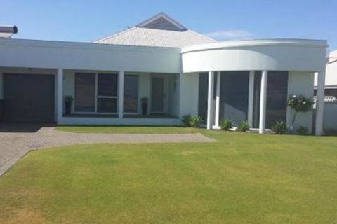 Busselton Beach Resort - Darwin Holiday 6