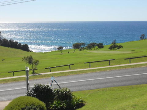 Narooma Golfers Lodge - Darwin Holiday 4