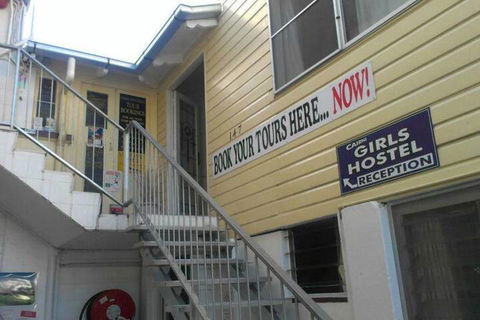 Cairns Girls Hostel - Darwin Holiday 2