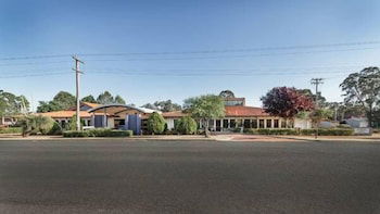 Banksia Motel Collie - Darwin Holiday 1