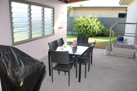 Indulge Homes - 77 Olive - Darwin Holiday 5