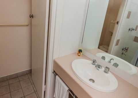 Moruya Waterfront Hotel Motel - Darwin Holiday 3