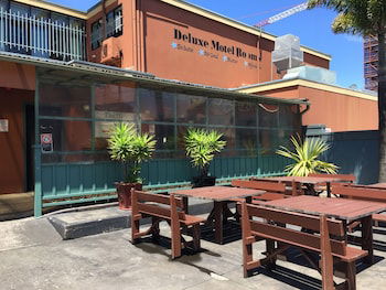 Harp Hotel - Darwin Holiday 6