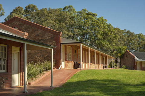 Serafino McLaren Vale - Darwin Holiday 0