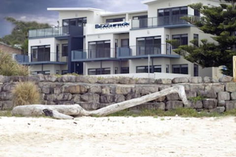 Mollymook Beachfront Executive Apartment - Darwin Holiday 7
