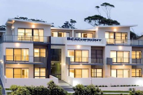 Mollymook Beachfront Executive Apartment - Darwin Holiday 4
