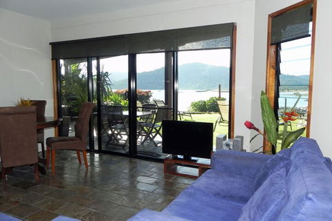 Airlie Waterfront Bed & Breakfast - Darwin Holiday 2
