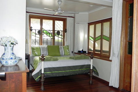 Airlie Waterfront Bed & Breakfast - Darwin Holiday 4